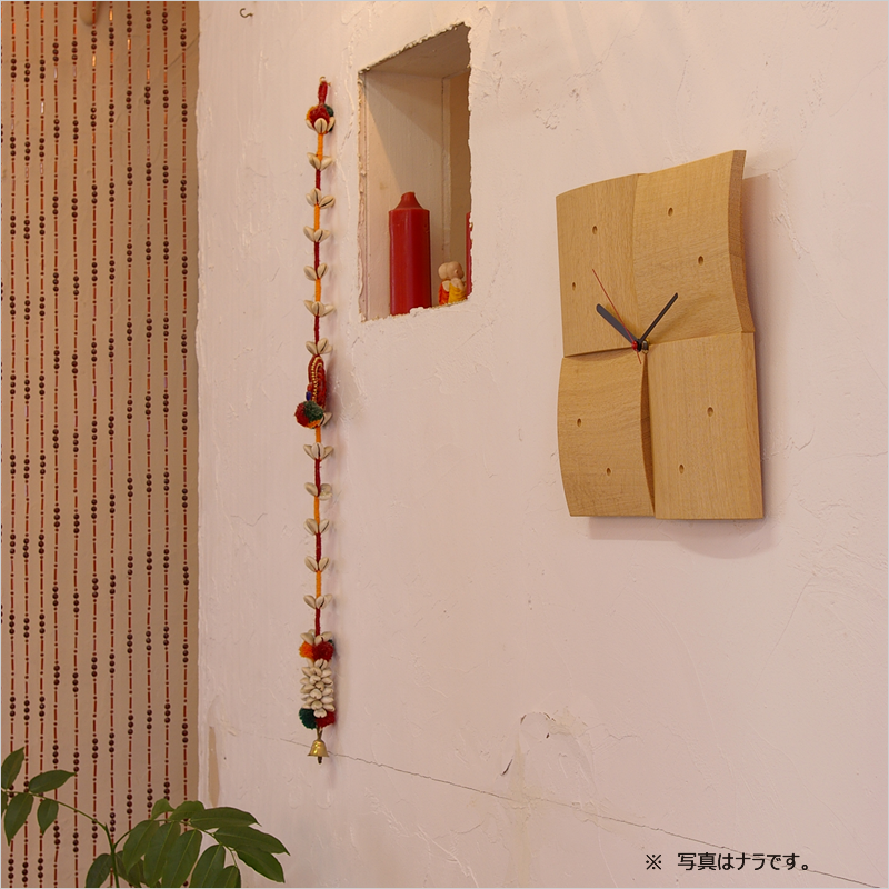 Wall clock (R)