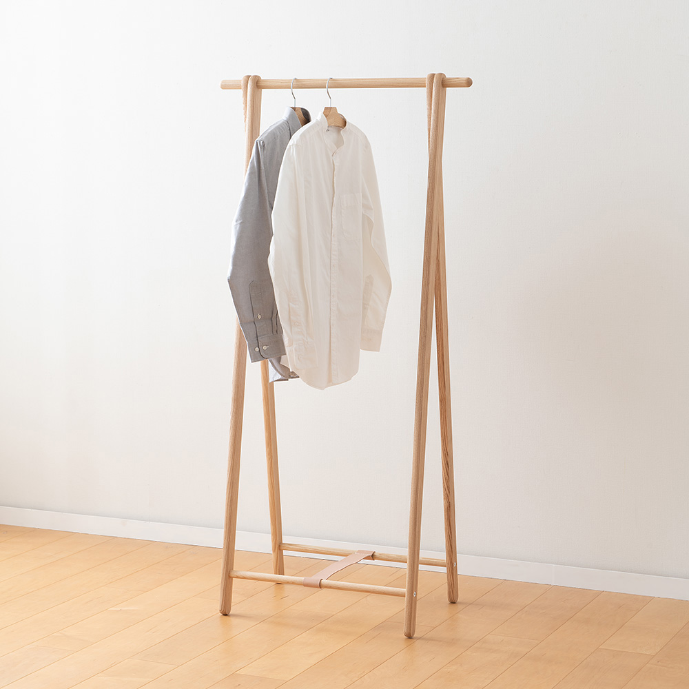 Dress Rack [Walnut] - Width 65-104.5cm
